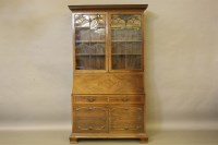 Lot 369 - An early 20th century mahogany bureau bookcase