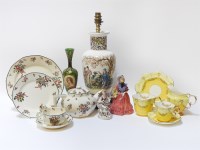 Lot 239 - A collection of tea and dinner wares