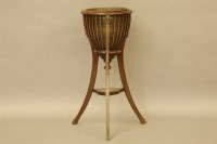 Lot 501 - An Edwardian strung and inlaid jardiniere