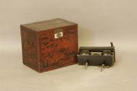 Lot 388 - A lacquered box