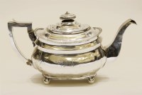 Lot 122 - A George lll silver teapot