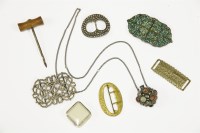 Lot 111 - A collection of costume jewellery