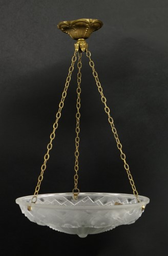 Lot 237 - A Muller Frères moulded glass plafonnier