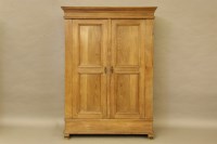 Lot 484 - A late 19th century German oak hall cupboard