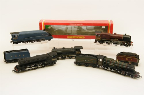 Lot 129 - A collection of model railway locomotives