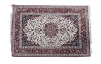 Lot 578 - An Esfahan carpet