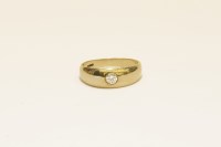 Lot 18 - A 9ct gold single stone synthetic moissanite ring