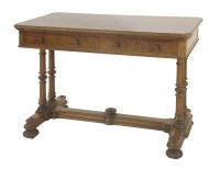 Lot 624 - A Victorian mahogany centre table