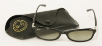 Lot 1522 - A pair of Ray-Ban sunglasses