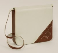 Lot 1106 - A Bally white patent leather cross body handbag