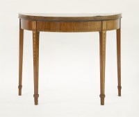 Lot 406 - A George III oval mahogany Pembroke table