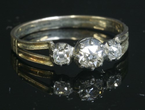 Lot 12 - A Georgian three stone diamond ring