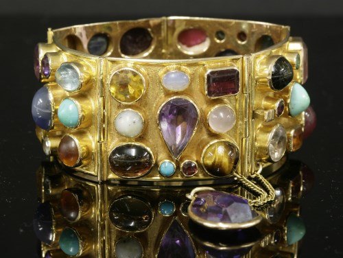 Lot 203 - A specimen gemstone gold bracelet