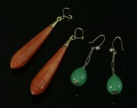Lot 82 - A pair of Victorian carved agate gold drop earrings