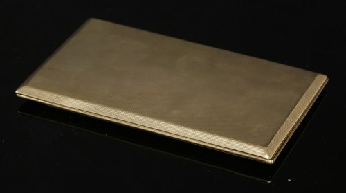 Lot 170 - A 9ct gold rectangular hinged cigarette case