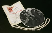Lot 228 - A single row graduated cultured pearl necklace
