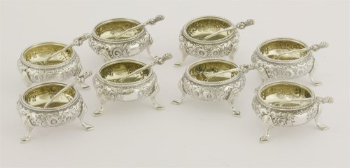 Lot 485 - Eight Victorian silver cauldron salts and salt spoons