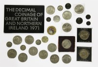 Lot 109 - A quantity of coins
