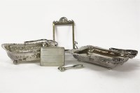 Lot 87 - A collection of silver and silver plated items