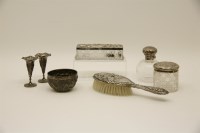 Lot 102 - A lot of silver and plated items