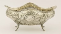 Lot 469 - A Continental silver bowl