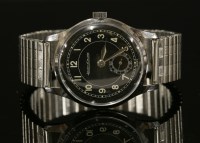 Lot 413 - A gentlemen's chrome-plated Jaeger-LeCoultre mechanical watch