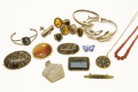 Lot 58 - A collection of silver jewellery and costume jewellery