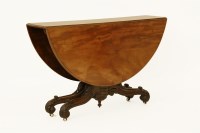 Lot 442 - A Victorian mahogany drop leaf table