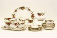 Lot 293 - A Royal Albert 'Old Country Roses'