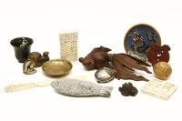 Lot 213 - A quantity of Chinese items