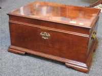 Lot 364 - A large Victorian mahogany casket