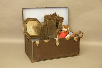 Lot 576 - A trunk and contents