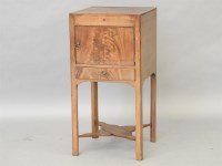 Lot 625 - An early 19th century mahogany bedside commode with boxwood stringing