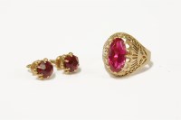 Lot 127 - A Russian gold single stone synthetic ruby ring