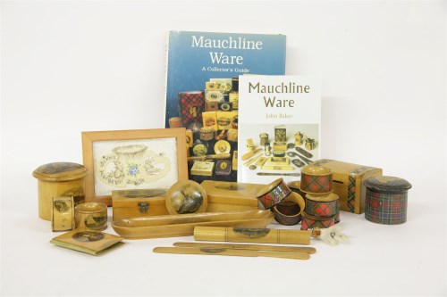 Lot 157 - A collection of Mauchline ware and tartan ware