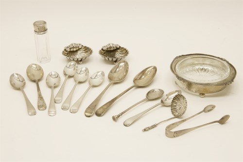 Lot 167 - Silver items to include six teaspoons
