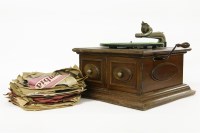 Lot 441 - A vintage HMV gramophone and 78's