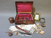 Lot 223 - A Victorian rosewood box