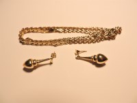 Lot 281 - A 9ct gold two row panther link necklace