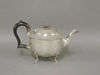 Lot 196 - A silver teapot