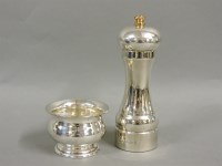 Lot 447 - A modern silver salt mill