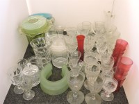 Lot 207 - A collection of Georgian and later glassware