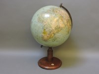 Lot 181 - A terrestrial globe