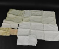 Lot 1231 - A quantity of fine Irish and English tablecloths