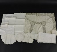 Lot 1235 - A large quantity of English and Irish table linens