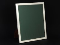 Lot 265 - A silver photo frame