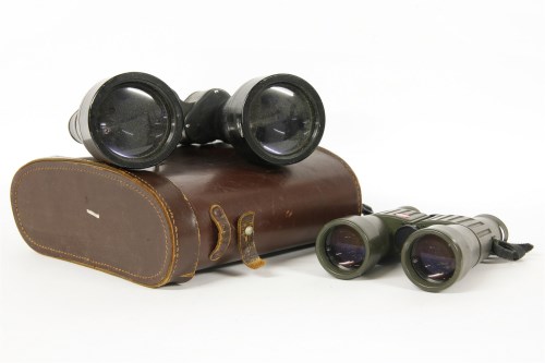 Lot 159 - A pair of Leitz Trinouid field binoculars