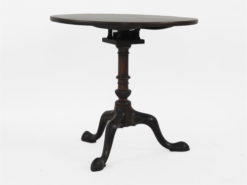 Lot 552 - A George III mahogany birdcage tea table