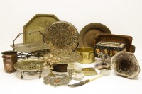 Lot 362 - A small quantity of metalwares