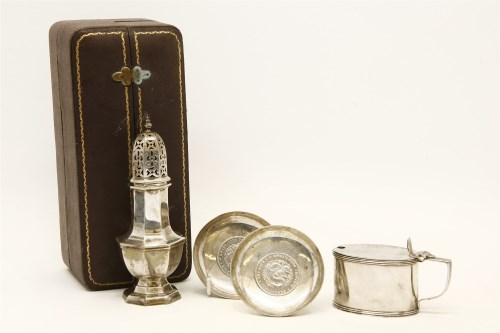 Lot 166 - A Goldsmiths and Silversmiths Co. Ltd silver sugar sifter